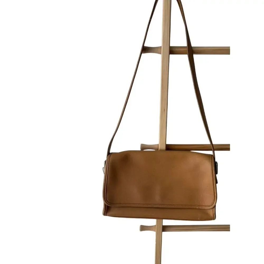 Rare Vintage Coach Glove-Tanned‎ Leather Messenger Bag – Made in Costa Rica